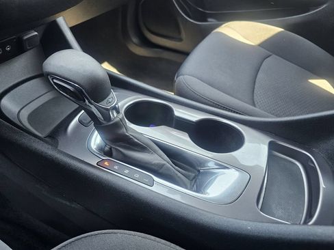 Used 2022 Chevrolet Malibu LS FWD image 41