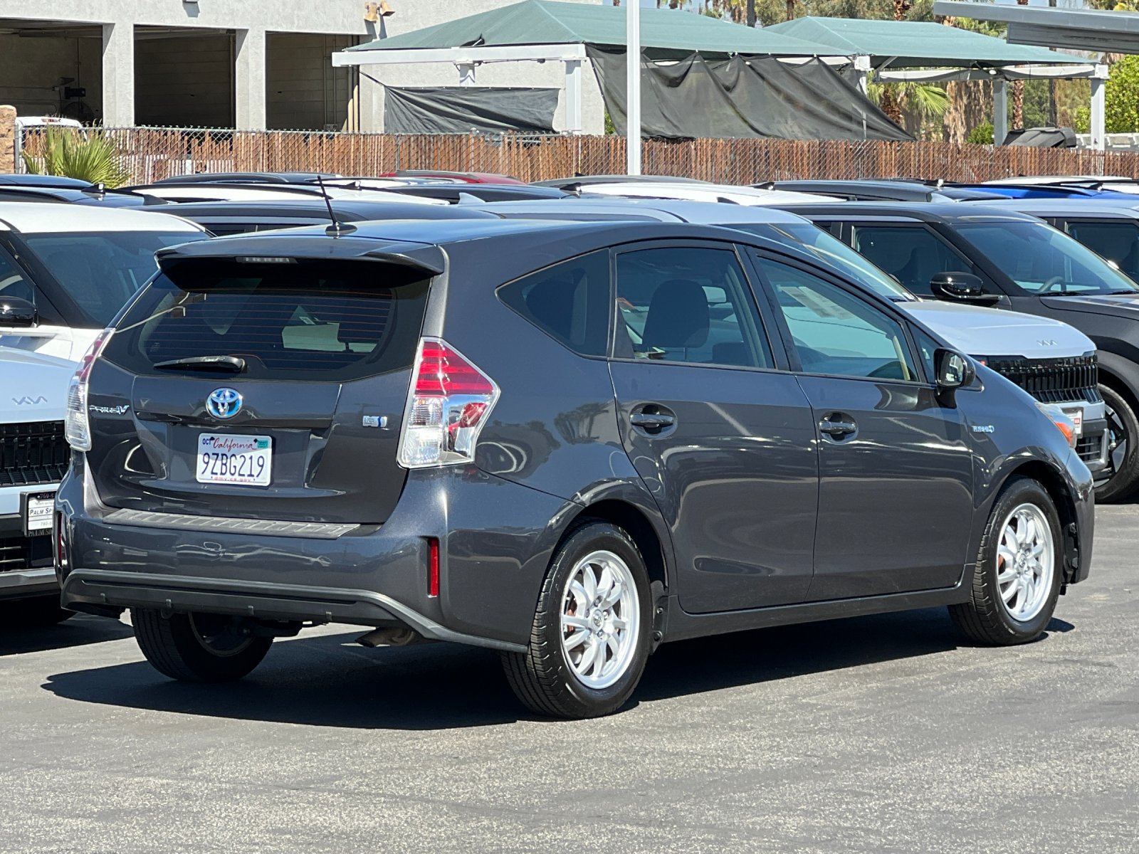 Used 2015 Toyota Prius V Three FWD image 3