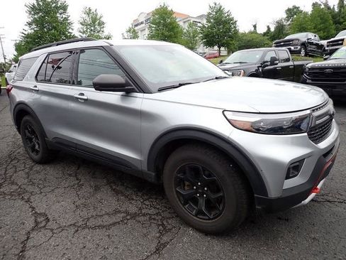 Used 2022 Ford Explorer Timberline AWD/4WD image 8