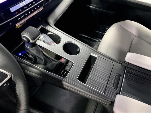 New 2026 Toyota Sienna XLE image 7