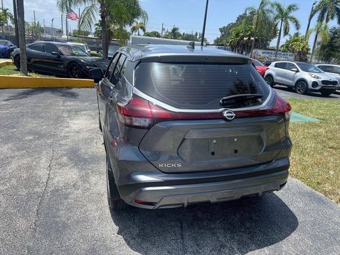 Used 2025 Nissan Kicks Play S FWD image 6