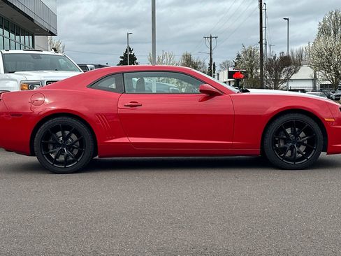 Used 2011 Chevrolet Camaro SS w/ RS Package RWD image 3
