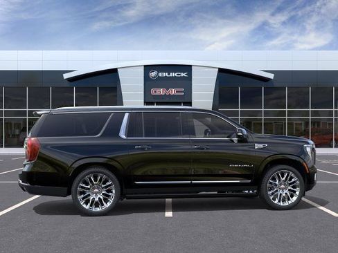 New 2026 GMC Yukon XL Denali w/ Denali Reserve Package AWD/4WD image 29