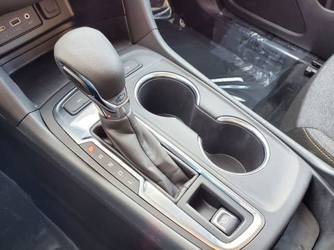 Certified 2024 Chevrolet Equinox LT w/ LPO, Floor Liner Package image 37