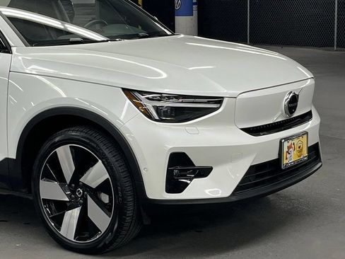 Used 2023 Volvo C40 P8 Recharge Ultimate w/ Protection Package Premier AWD/4WD image 38