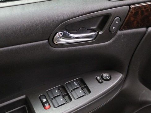 Used 2016 Chevrolet Impala Limited LS FWD image 16