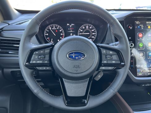 Used 2025 Subaru Forester Touring w/ Popular Package - Touring AWD/4WD image 18