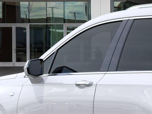 New 2025 Cadillac XT6 Premium Luxury w/ Technology Package FWD image 12