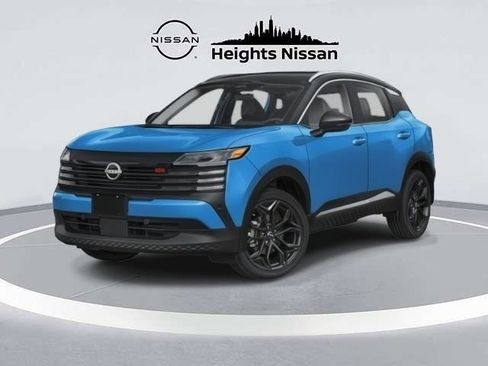 Used 2026 Nissan Kicks SR w/ Cold Weather Package image 1