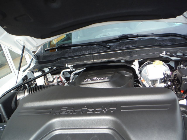 Used 2026 RAM 2500 Laramie AWD/4WD image 8