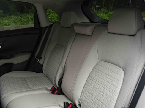 Used 2026 Honda HR-V LX image 19