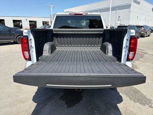 New 2026 GMC Sierra 1500 Pro w/ Graphite Edition AWD/4WD image 24