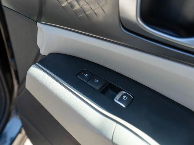 Certified 2026 Kia Sorento EX AWD/4WD image 11