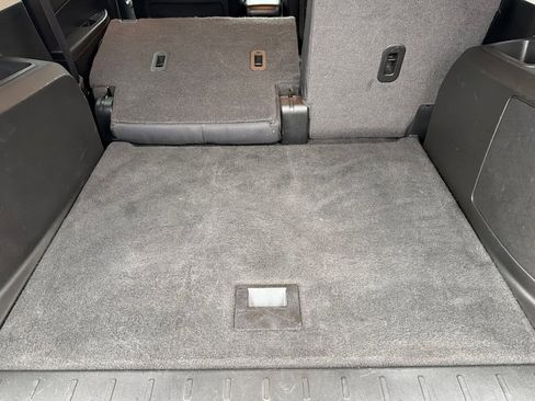 Used 2017 Chevrolet Equinox Premier w/ Enhanced Convenience Package image 15