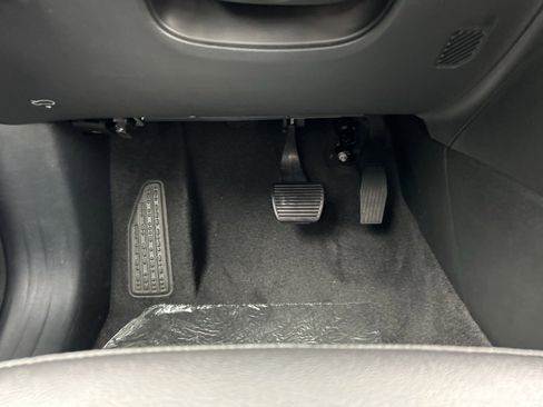 New 2026 Jeep Compass Limited image 15