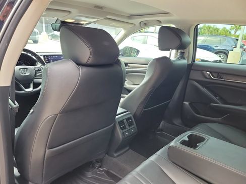 Used 2021 Honda Accord EX-L image 12