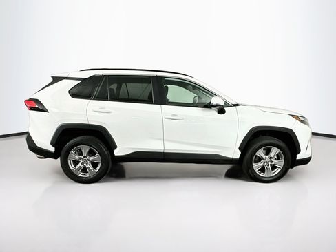 Used 2024 Toyota RAV4 XLE FWD image 10