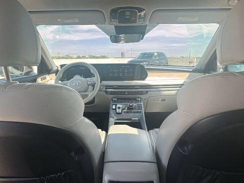 Used 2024 Hyundai Palisade Limited FWD image 30