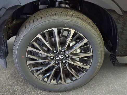 New 2026 INFINITI QX80 Autograph image 8