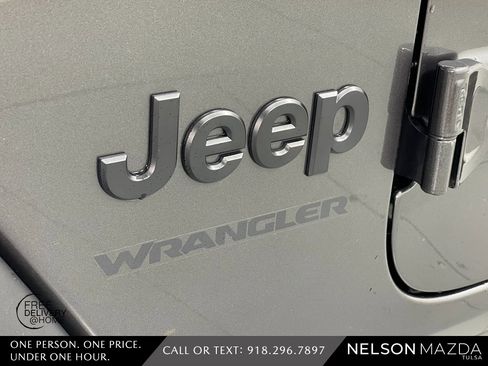 Used 2022 Jeep Wrangler Sport S image 15