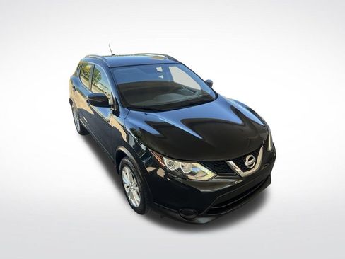 Used 2017 Nissan Rogue Sport SV AWD/4WD image 39