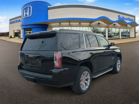 Used 2017 GMC Yukon SLT w/ Open Road Package image 8