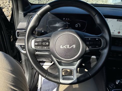 Used 2023 Kia Sportage X-Line w/ X-Line Premium Package AWD/4WD image 14