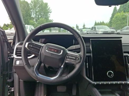 Used 2026 GMC Acadia Elevation AWD/4WD image 11