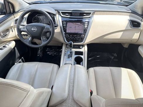 Used 2023 Nissan Murano SL FWD image 17