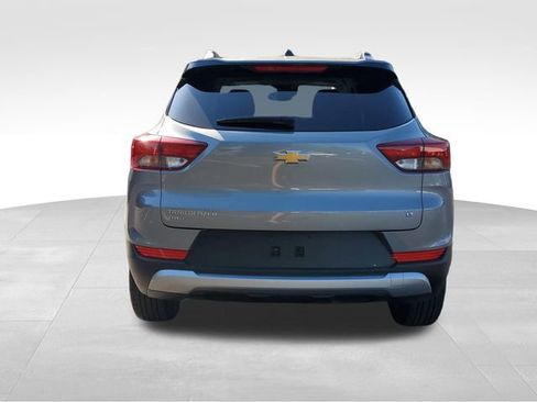 Certified 2025 Chevrolet TrailBlazer LT AWD/4WD image 4