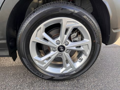 Certified 2023 Hyundai Kona SEL w/ Cargo Package image 9