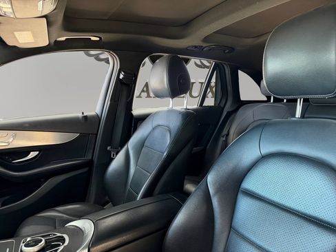 Used 2019 Mercedes-Benz GLC 300 image 9