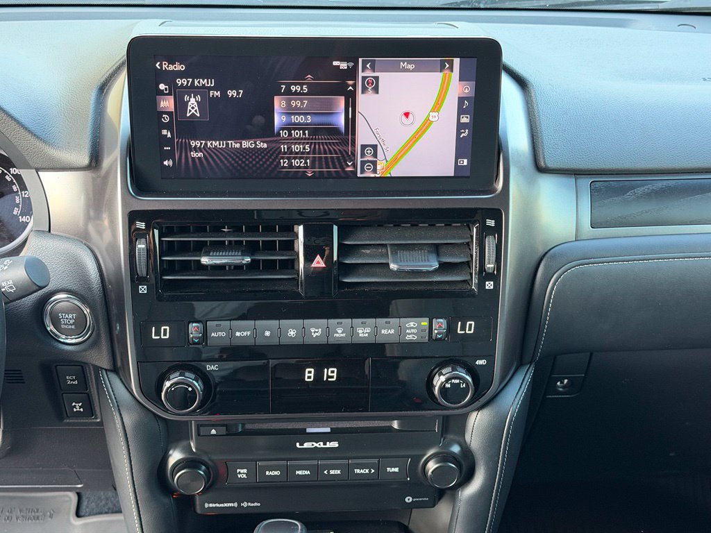 Used 2023 Lexus GX 460 w/ Black Line Special Edition AWD/4WD image 34