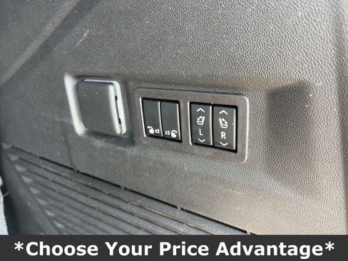 Used 2023 Chevrolet Tahoe LT w/ LT Signature Plus Package image 17