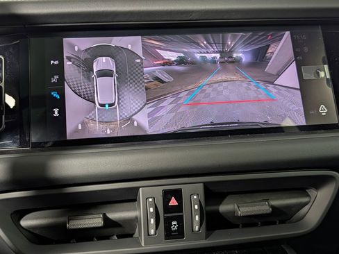 New 2026 Porsche Cayenne GTS AWD/4WD image 32