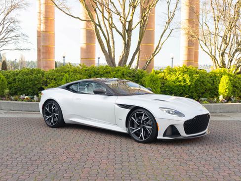 Used 2019 Aston Martin DBS Superleggera image 47