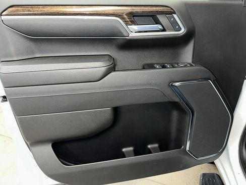 Certified 2023 GMC Sierra 1500 Elevation image 7