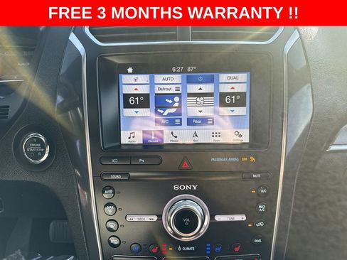 Used 2019 Ford Explorer Sport w/ Equipment Group 401A AWD/4WD image 17