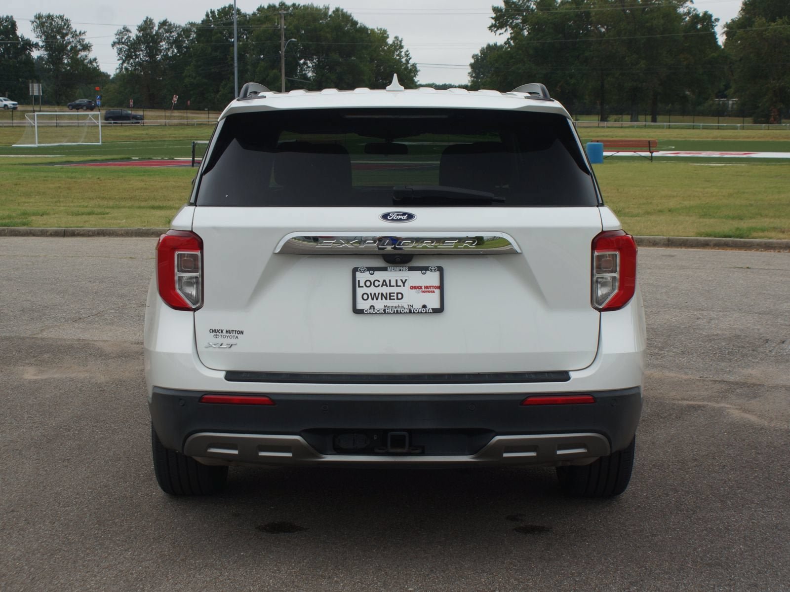 Used 2022 Ford Explorer XLT w/ Equipment Group 202A RWD image 3