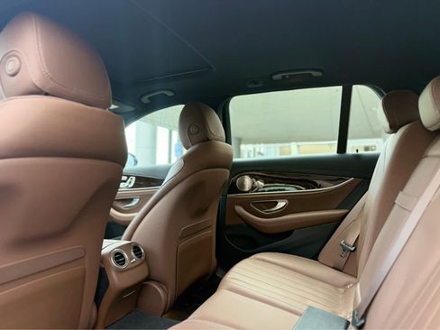 Used 2021 Mercedes-Benz E 450 4MATIC All-Terrain Wagon image 6