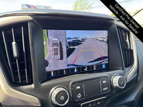 Used 2023 GMC Terrain Denali w/ Denali Premium Package AWD/4WD image 13