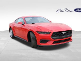 New 2026 Ford Mustang Coupe video 2