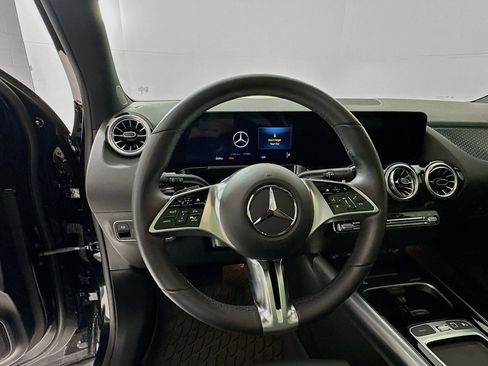 Used 2026 Mercedes-Benz GLA 250 image 12