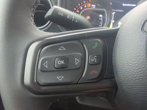 New 2025 Jeep Gladiator Mojave w/ Convenience Group image 28