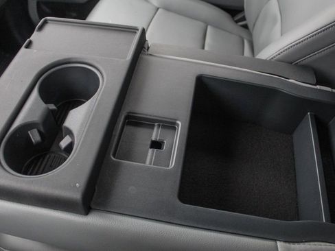 New 2025 Ford F550 4x4 Regular Cab Super Duty image 43