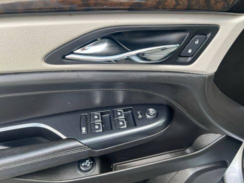 Used 2015 Cadillac SRX Performance w/ Driver Awareness Package FWD image 28