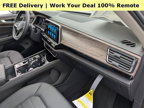 New 2025 Volkswagen Atlas SEL image 27