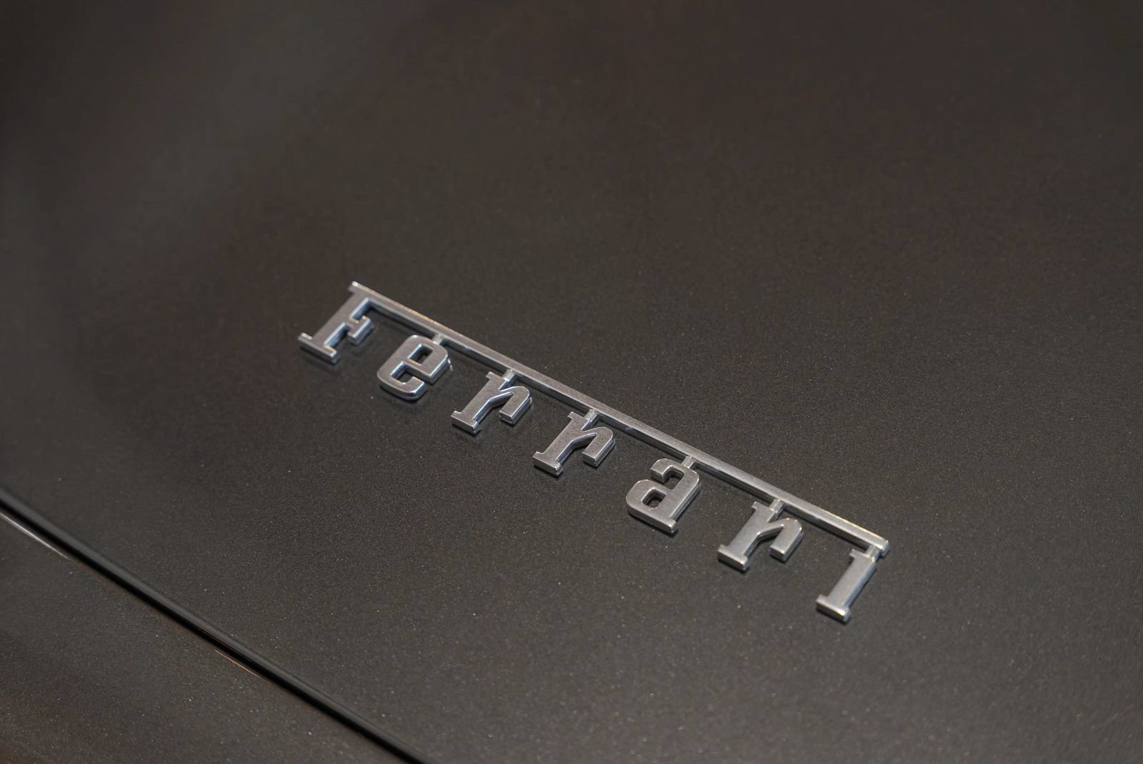Used 2013 Ferrari 458 Spider RWD image 18