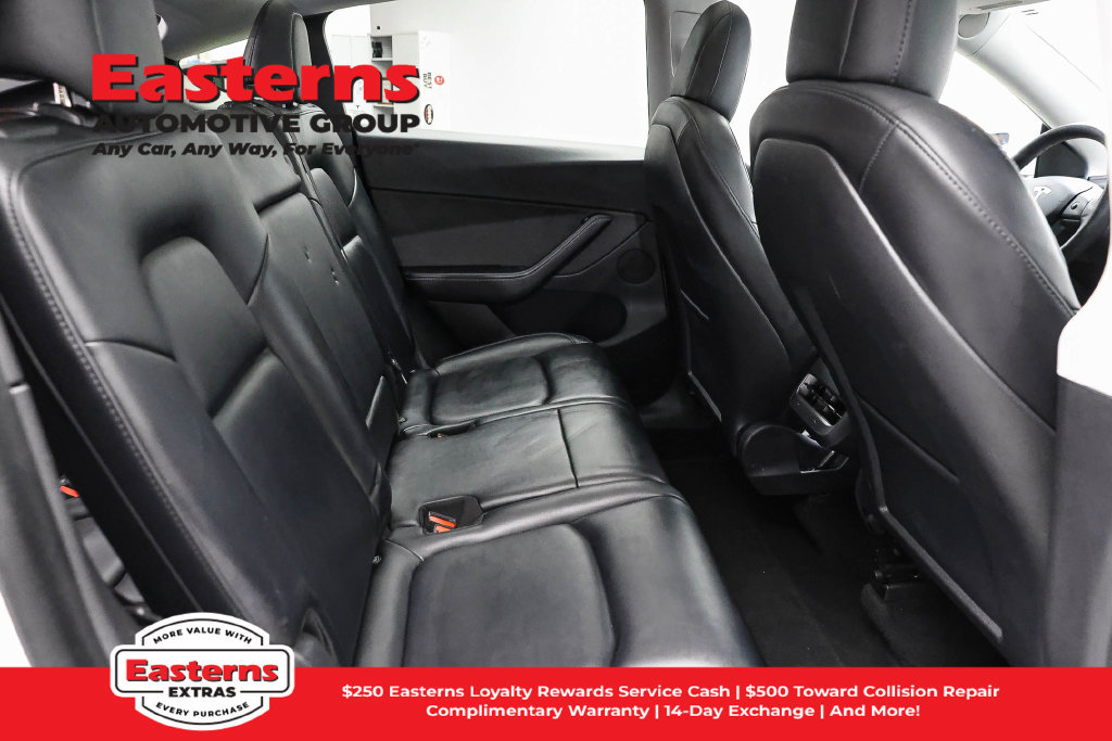 Used 2021 Tesla Model Y Long Range AWD/4WD image 19