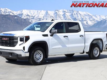 New 2026 GMC Sierra 1500 Pro w/ Pro Value Package